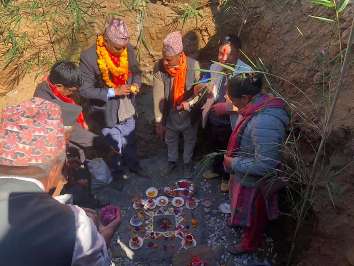 ताराखोलामा औद्योगिक ग्रामको शिलन्यास