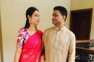 नेकपा सांसदको घरमै दुई लाईन संघर्ष श्रीमती ओलतिर, श्रीमान प्रचण्ड माधवतिर