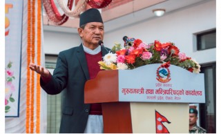 ‘बहुमतको मुख्यमन्त्री हटाउन खोजे प्रदेश सभा विघटनको विकल्प छैन’