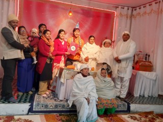 छोराको जन्मदिनमा पाँच लाखको बीमा पोलिसी उपहार