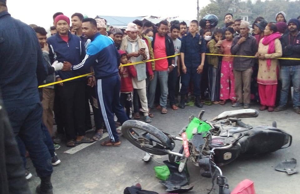 स्कुल बसले किच्दा शिक्षिकाको घटनास्थलमै मृत्यु