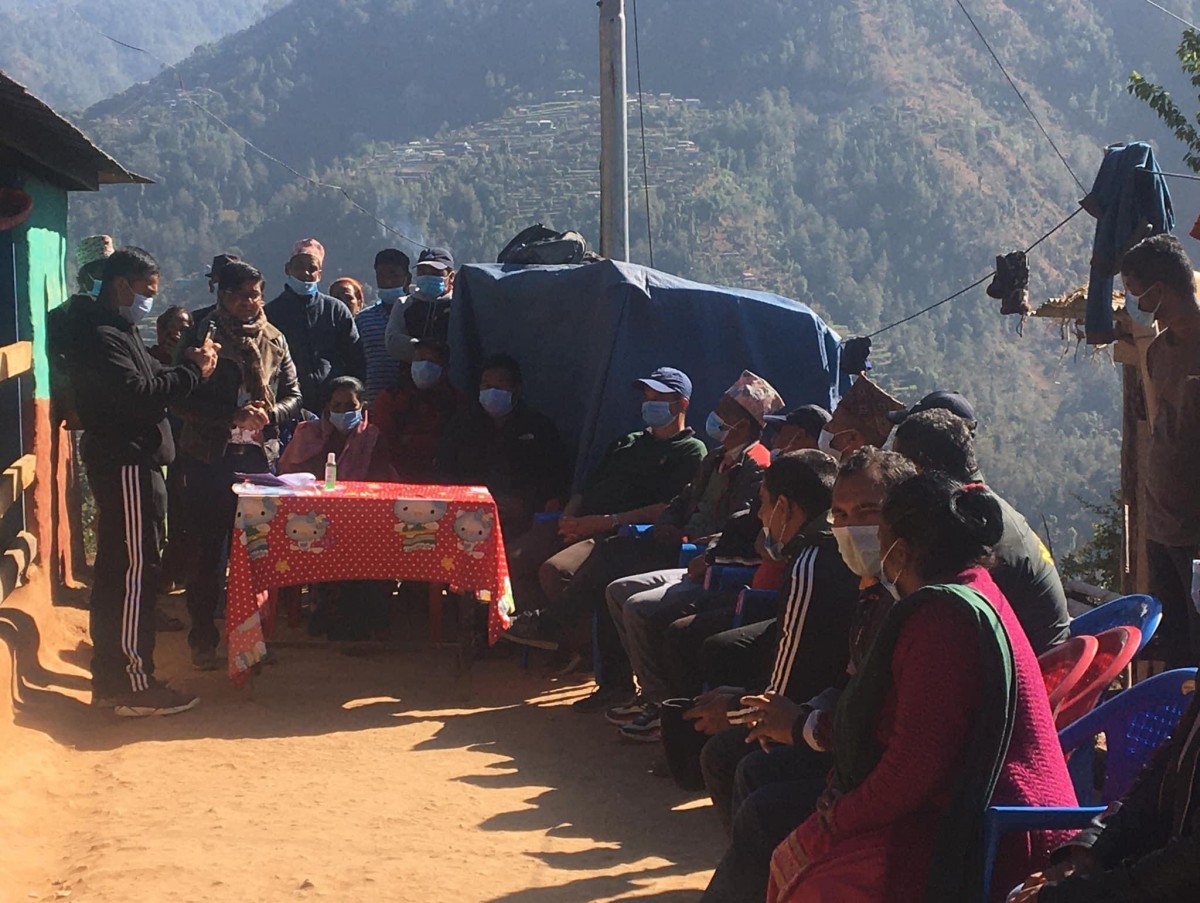 गलकोट दुदिलाभाटीका राजेश विकलाई सहयोग