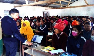 बरेङ गाउँपालिकमा “प्रहरीसँग एक दिन विद्यार्थी कार्यक्रम” 