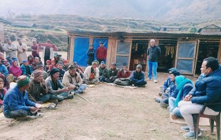 ढोरपाटनका एक हजार बढि घरमा खानेपानी पर्याउनु प्रारम्भीक सर्वे सुरु 