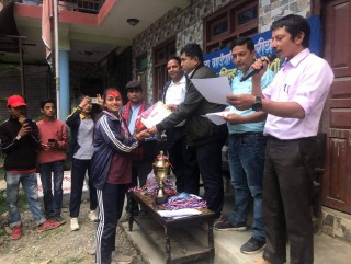 काठेखोला दोस्रो राष्ट्रपति रनिङ शिल्डको उपाधि लालीगुराँस बोर्डिङलाई 