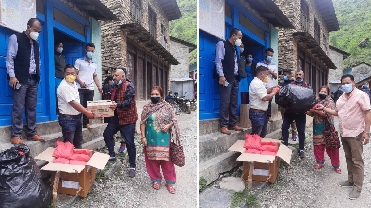 युवा नेता पौडेलको पहलमा तमानखोलालाई स्वास्थ्य सामग्री सहयोग