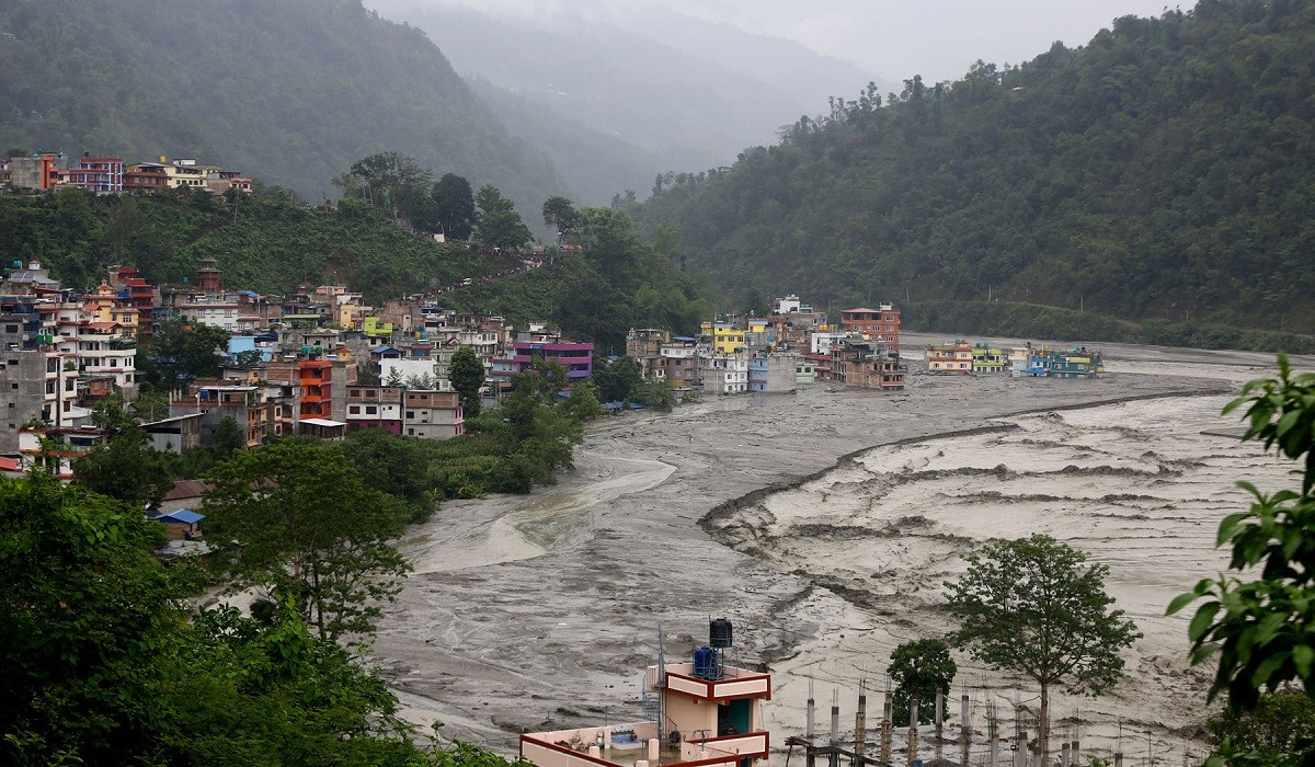बाढी पहिरोमा परि ११ को मृत्यु, २५ बेपत्ता