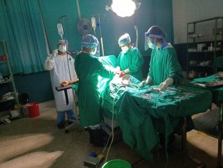 बुर्तिबाङमा कोरोना संक्रमित महिलालाई शल्यक्रिया मार्फत सुत्केरी गराइयो