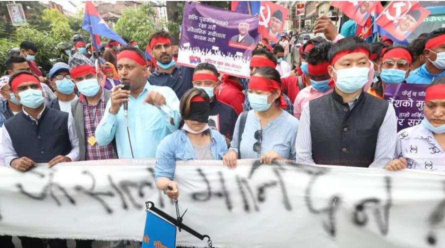 सर्वोच्चको आदेश विरुद्ध ओली पक्षको आन्दोलन