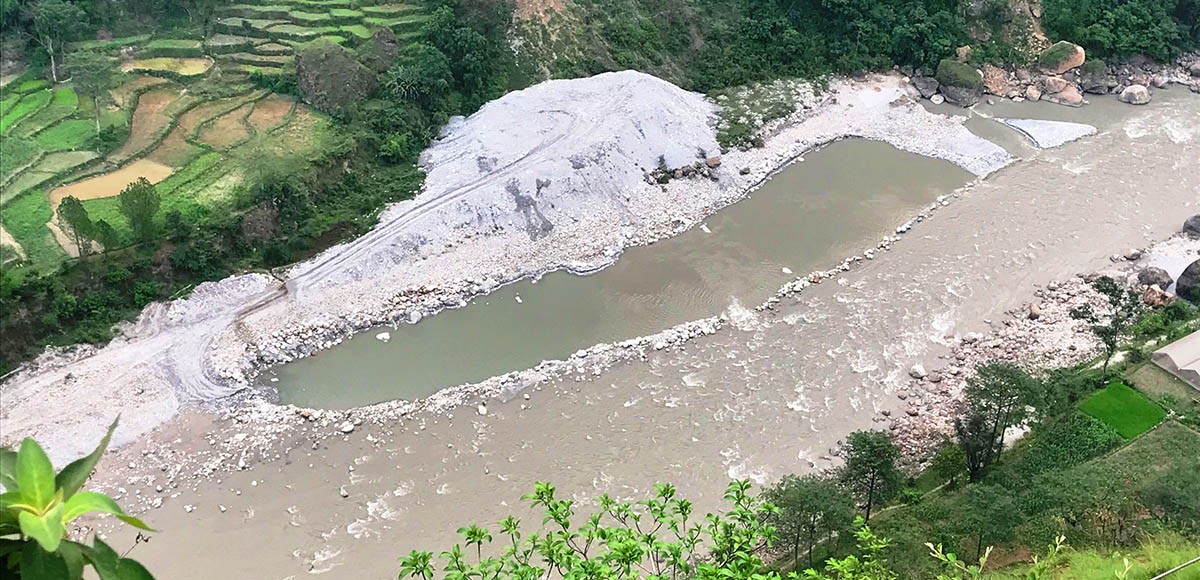 मध्यरातमा हुन्छ कालीगण्डकीको दोहन