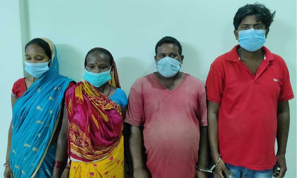 अवैध गर्भ बोकेर जन्माएको बच्चाको आमाले नै हत्या गरिन् 