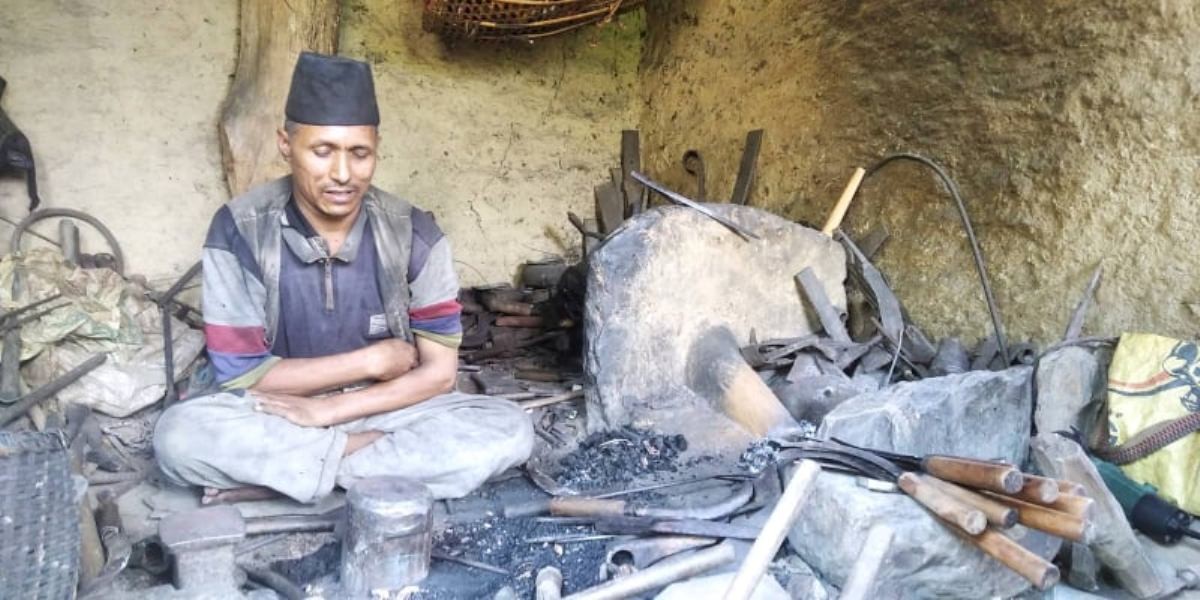 पुख्र्यौली पेशाबाट तमानखोलाका देउवीरले घर जग्गा जोडे