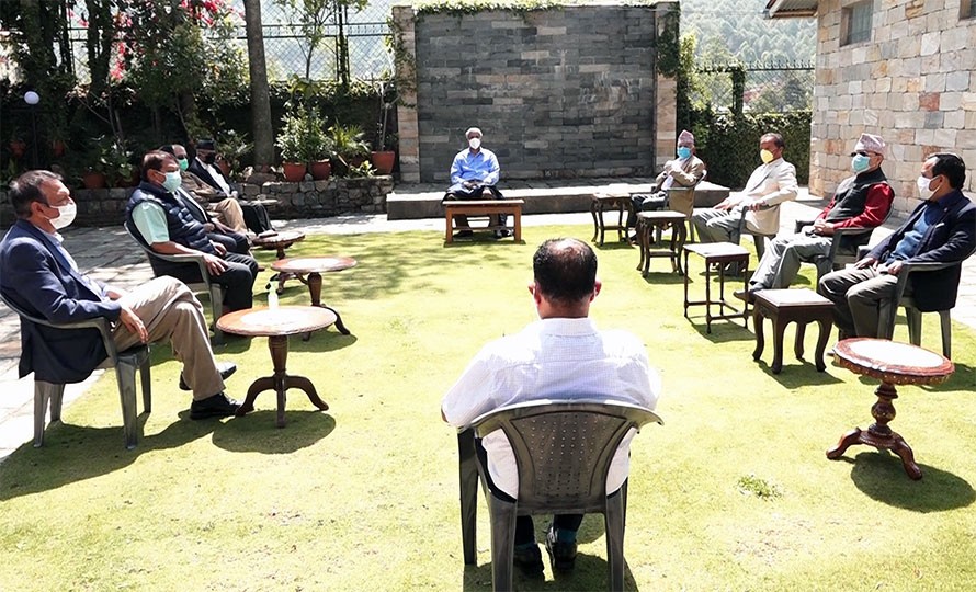 कांग्रेसका आमन्त्रित केन्द्रीय सदस्यहरुले  दिए राजीनामा