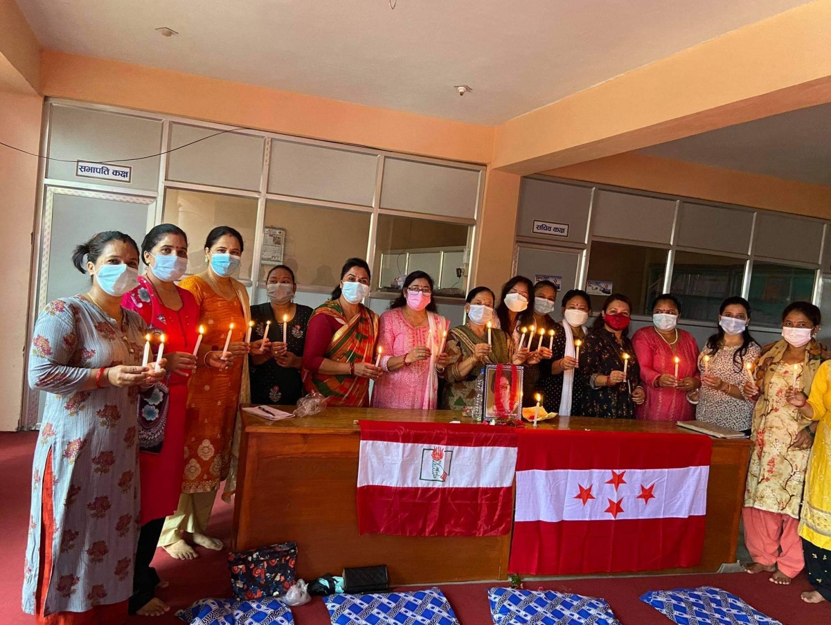 नेपाल महिला संघ बागलुङद्वारा स्व. मंगलादेवी सिंहको स्मृतिमा दीप प्रज्वलन