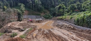 ३३ महिनाअघि शिलान्यास गरेको सडक अझै अधुरै