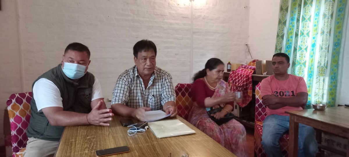 धौलागिरि अस्पतालमा एम्बुलेन्स किन्न मन्त्रालय बाधक