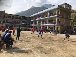 प्रथम गलकोट मेयरकप भलिबलको उपाधिका लागि निसीखोला र सुक्लागण्डकीबीच प्रतिस्पर्धा हुने 