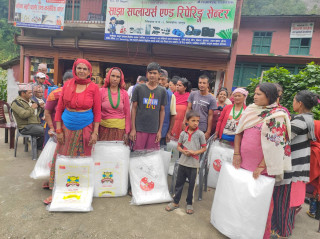 निसीखोला गाउँपालिका १८३ कृषि सामग्री वितरण