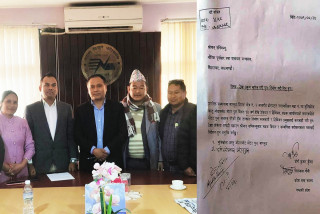 एक्सनमा नवनिर्वाचित सांसद कुँवर : काम रोकिएको पुलको ठेक्का रद्ध, पश्मिच बागलुङमा विद्युतीकरण गर्न माग