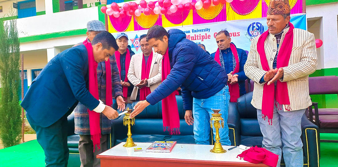धवलागिरि क्याम्पसमा नवआगन्तुक विद्यार्थीलाई स्वागत 