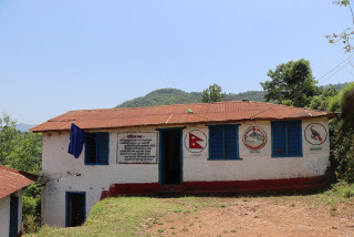 विद्यार्थीविहीन विद्यालयमा चार शिक्षक 
