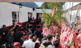 उत्तरगंगा ढोर बराह मन्दिरमा विहानैदेखि भक्तजनको घुइँचो