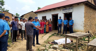 बिहानै रक्सीले मातेपछि...